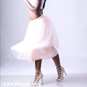 FOREVER 21 blush pink mesh skirt